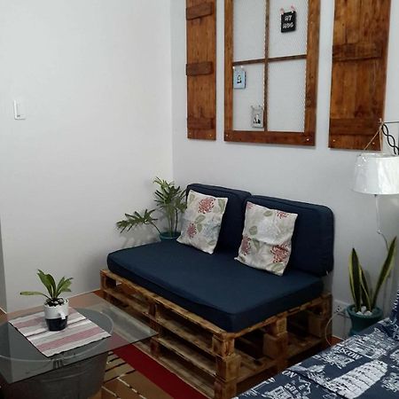 The Treehouse B @ Trees Residences Manila Exteriör bild